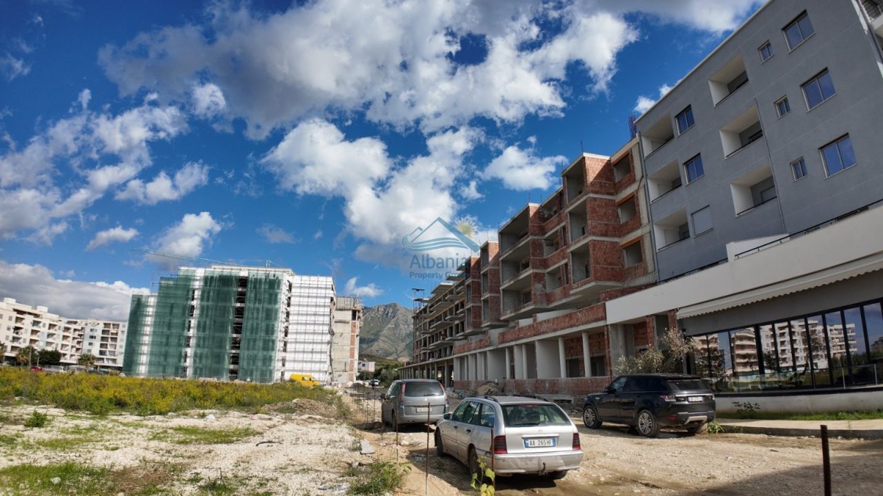 5 Rruga Orikum, Vlore 9426